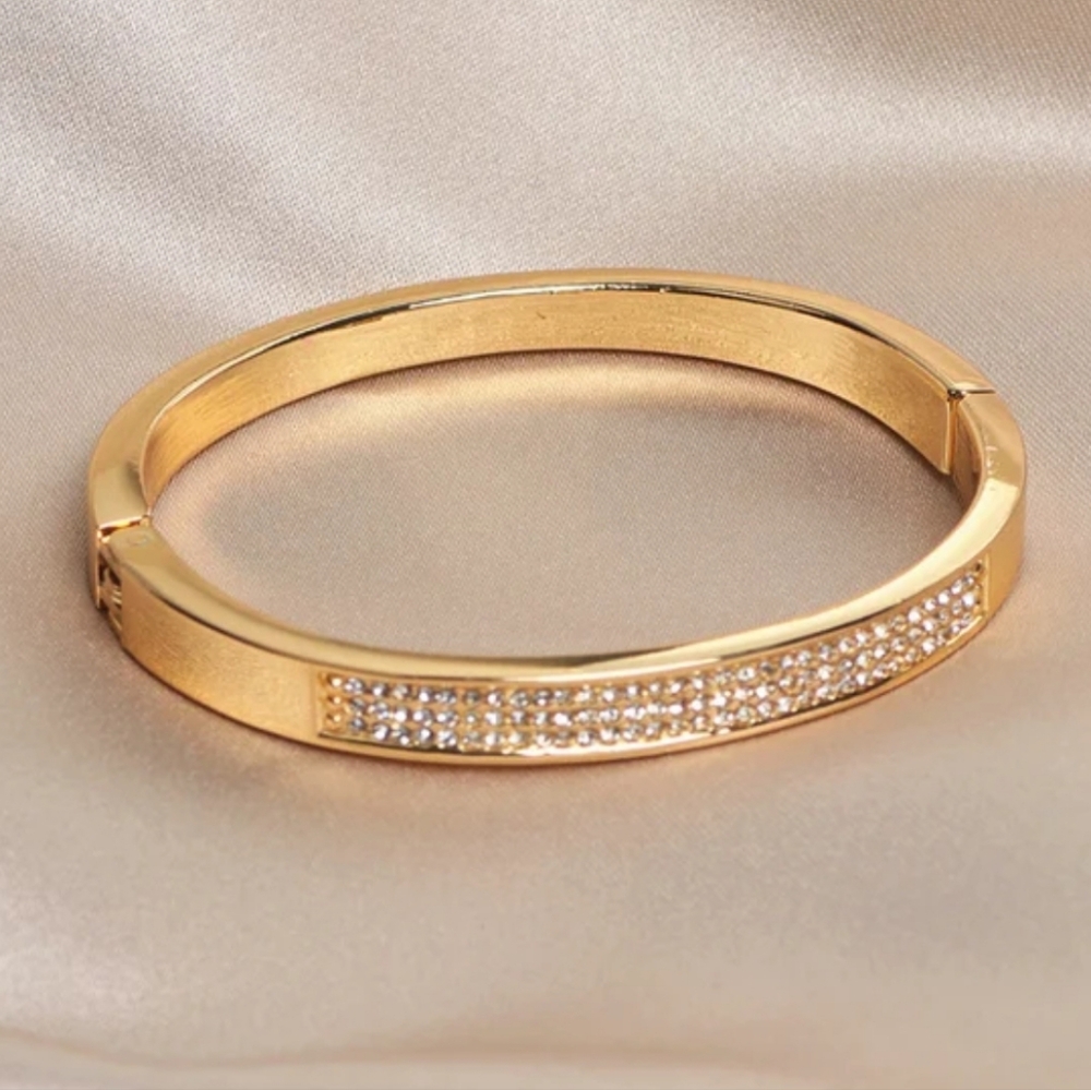 14k gold plated with rhinestones bracelet - Picture 3 of 4
